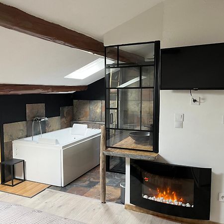 Duplex Lumineux Sur Gde Terrasse, Balneo Double, Parking Prive, Clim, Local Velos Entraigues-sur-la-Sorgue Εξωτερικό φωτογραφία